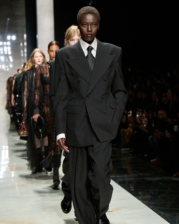 ドルチェ＆ガッバーナ®アパレル、ホーム、ビューティー、フード