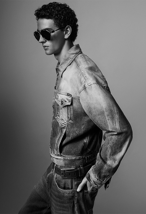 Denim Fashion: Luxury Jeans & Jackets | Dolce&Gabbana®